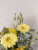 Композиция "Жёлтый всплеск" с хризантемой арт 99006130664Дв Композиция "Жёлтый всплеск" с хризантемой арт 99006130664Дв